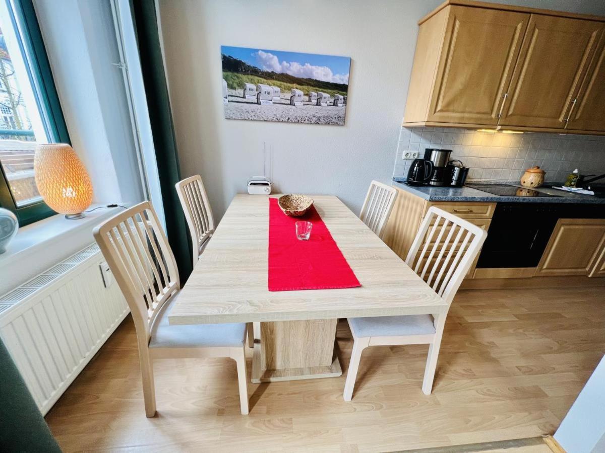 Haus Juliane, Strandliebe Росток Екстериор снимка